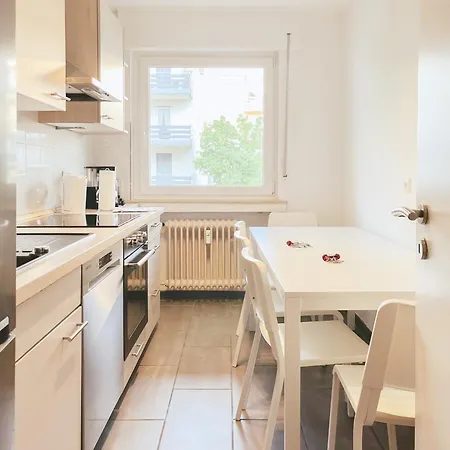 Home4now Bm02 Monteursunterkunft In I 2 Schlafzimmer Für 5 Personen I Küche I Smarttv I Wifi I Parkplatz