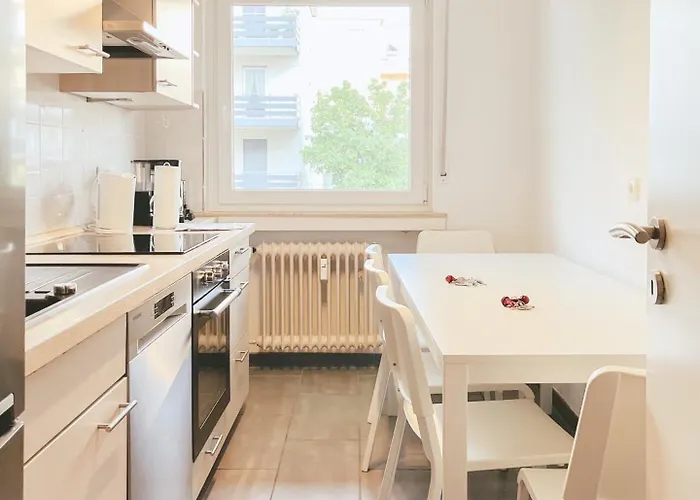 Home4now Bm02 Monteursunterkunft In I 2 Schlafzimmer Fuer 5 Personen I Kueche I Smarttv I Wifi I Parkplatz