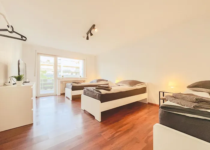 Home4now Bm02 Monteursunterkunft In I 2 Schlafzimmer Fuer 5 Personen I Kueche I Smarttv I Wifi I Parkplatz Appartement *